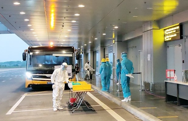 vietnam covid 19 updates april 22 41 illegal entrants detected in cao bang province