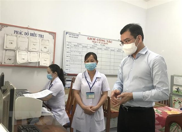 Vietnam COVID-19 Updates (April 29): Steering committee for COVID-19 vaccination safety debuts