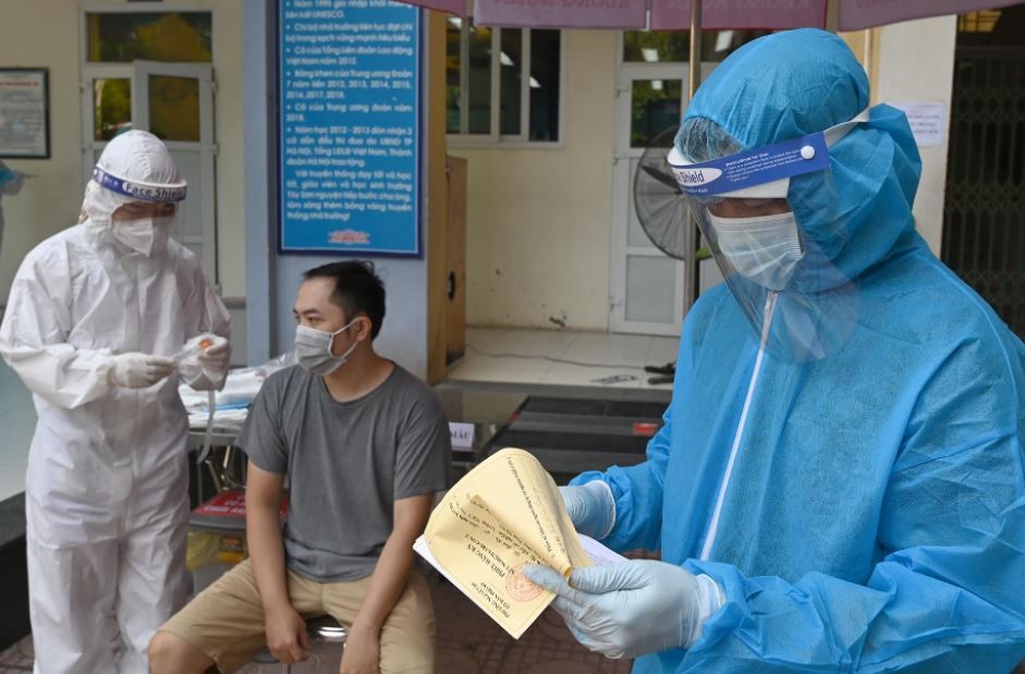 vietnam covid 19 updates april 10 additional 34140 cases recorded