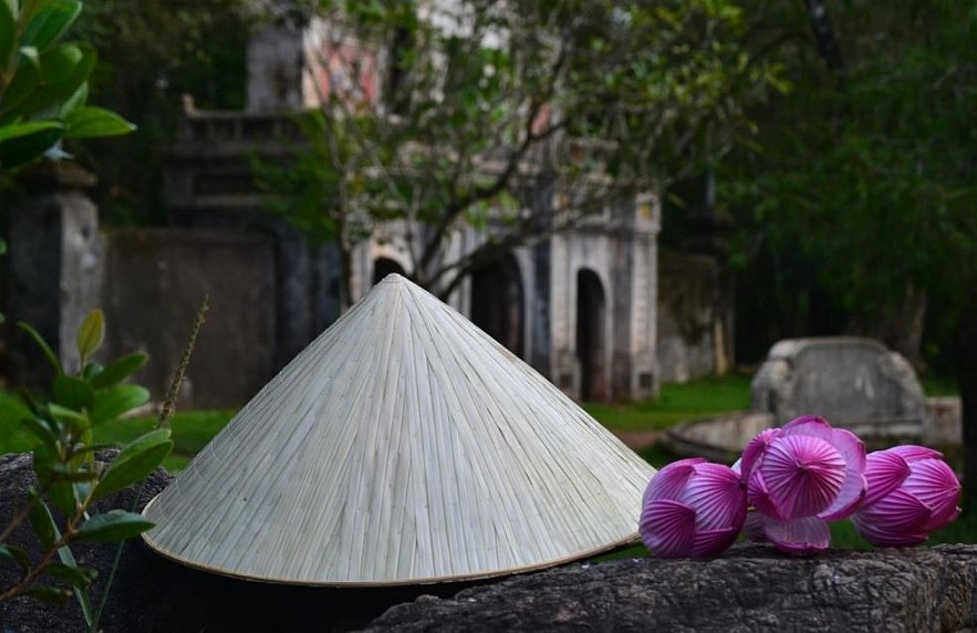 Travel in Vietnam: Ultimate Guide to Souvenirs