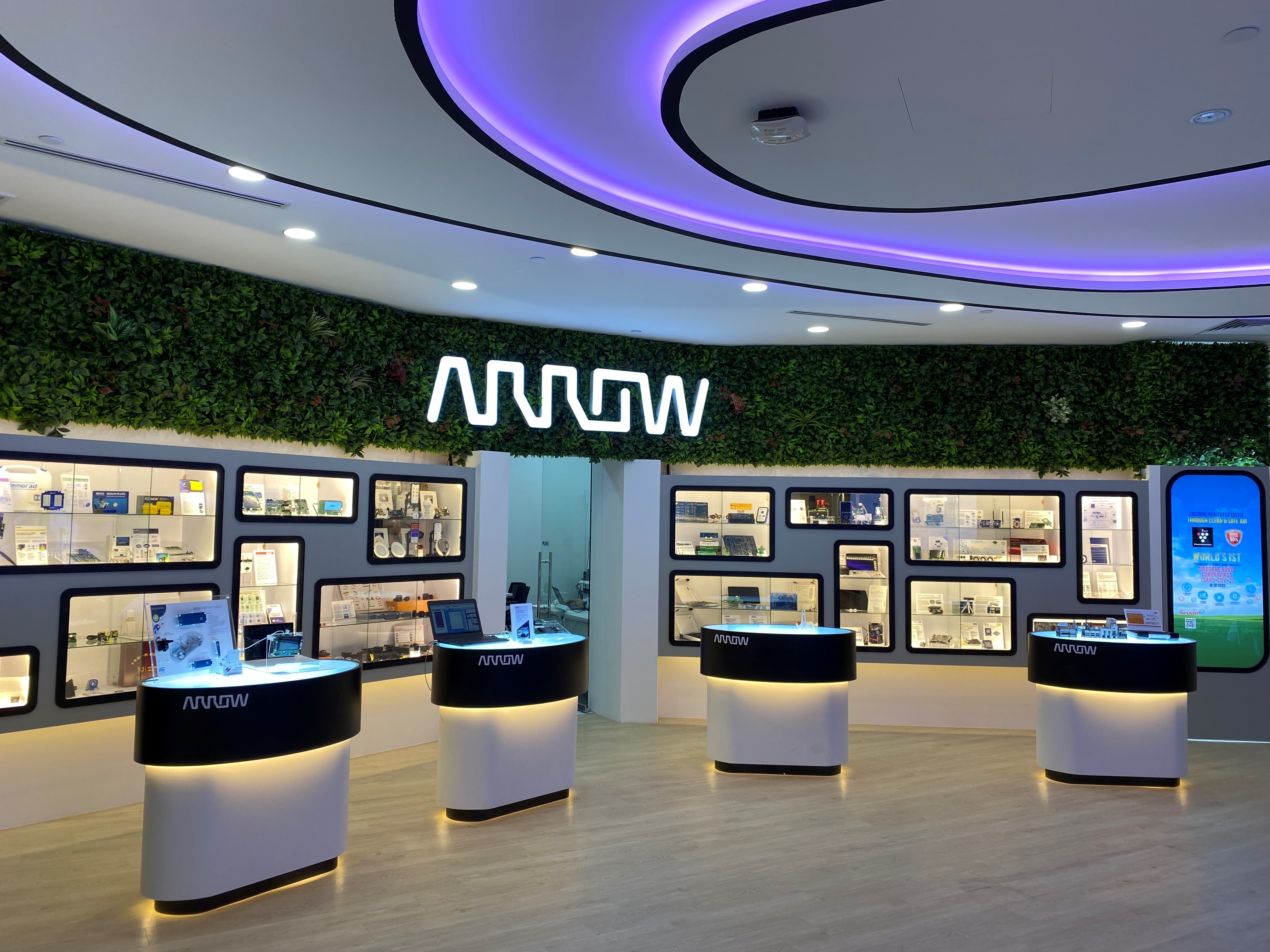 arrow electronics launches ntu arrow invent lab to support tech startups in singapore