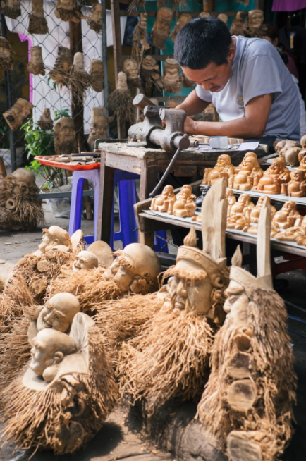 Ukrainian photographer 'fell in love' with Vietnam after traveling around Asia Ukrainian photographer 'fell in love' with Vietnam after traveling around Asia