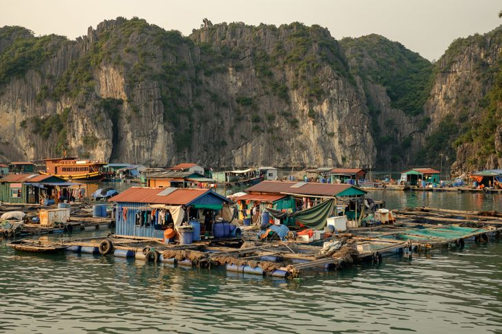 Ukrainian photographer 'fell in love' with Vietnam after traveling around Asia Ukrainian photographer 'fell in love' with Vietnam after traveling around Asia