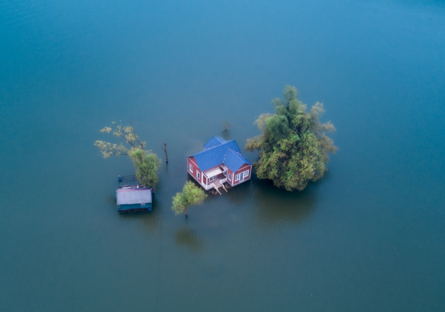 vietnams tranquility appears stunning under professional lenses