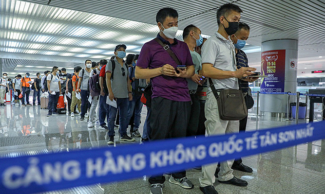 Vietnam Covid-19 Updates (June 10): 406 new cases reported, Quang Ninh reopens tourist sites