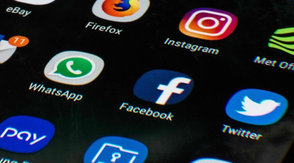 vietnam introduces code of conduct for safe social media environment