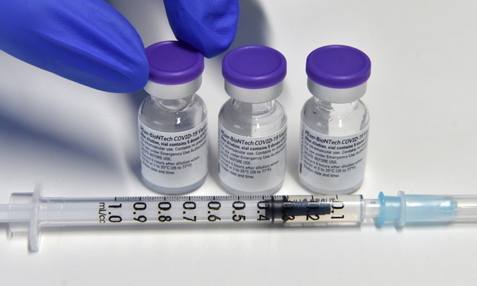 Vietnam Agrees Tech Transfers On Russian, US Covid-19 Vaccines