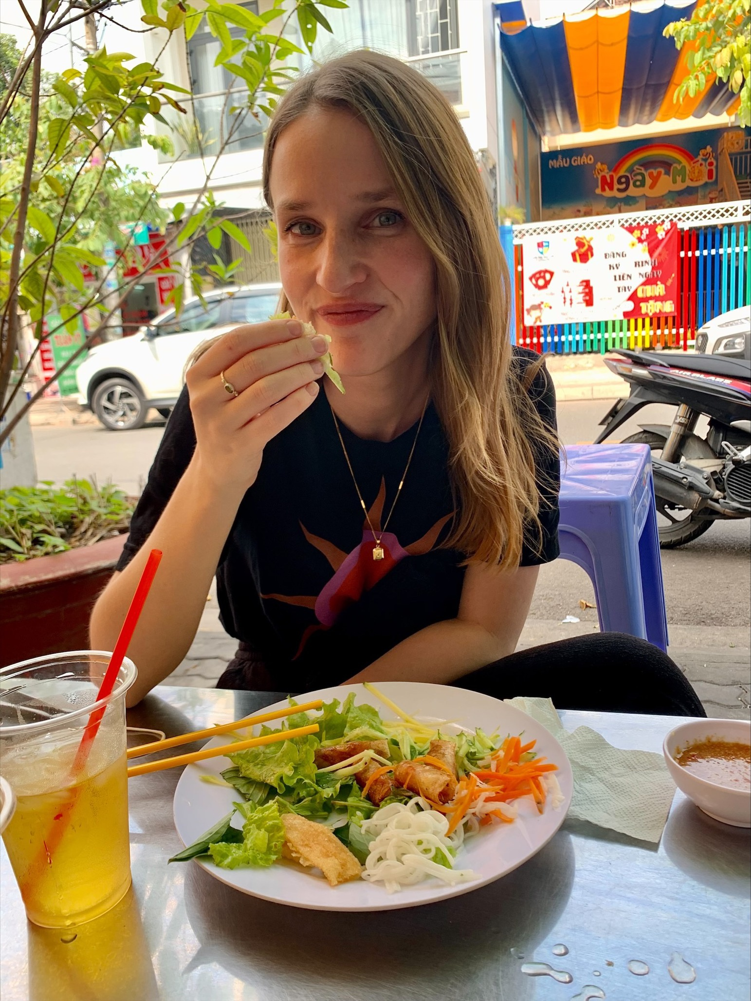 Falling For Vietnamese Food, Belgian Blogger Reviews Saigon Cuisine