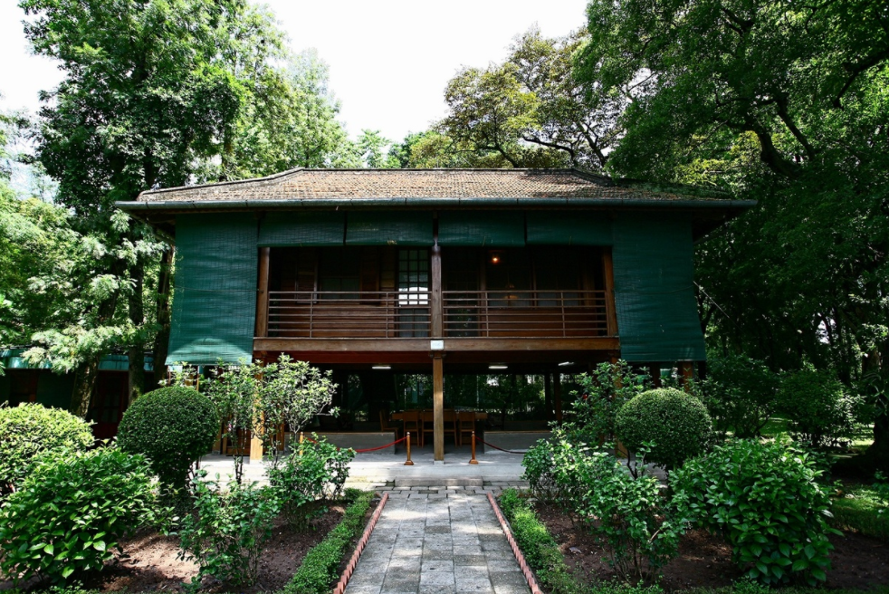 In photo: uncle ho's stilt house in an autumn morning