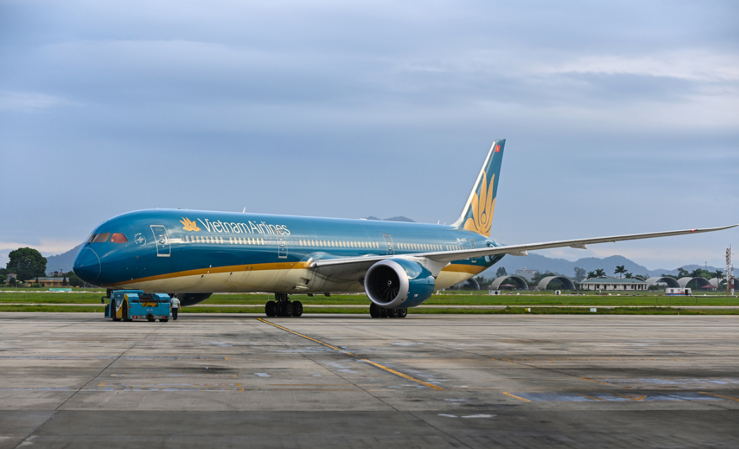 In Photo: Vietnam's first commercial international flight in COVID 19 context