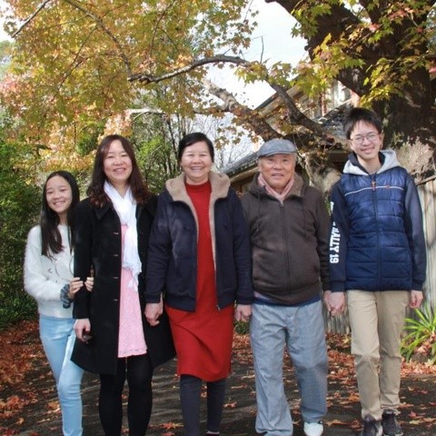 how young overseas vietnamese deal with pandemic woes