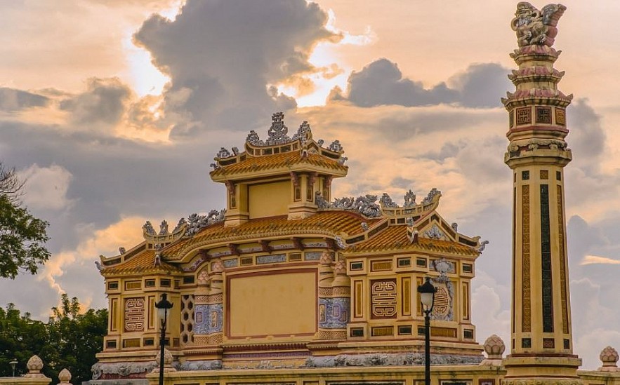Photos: Idyllic Moments of Majestic Hue