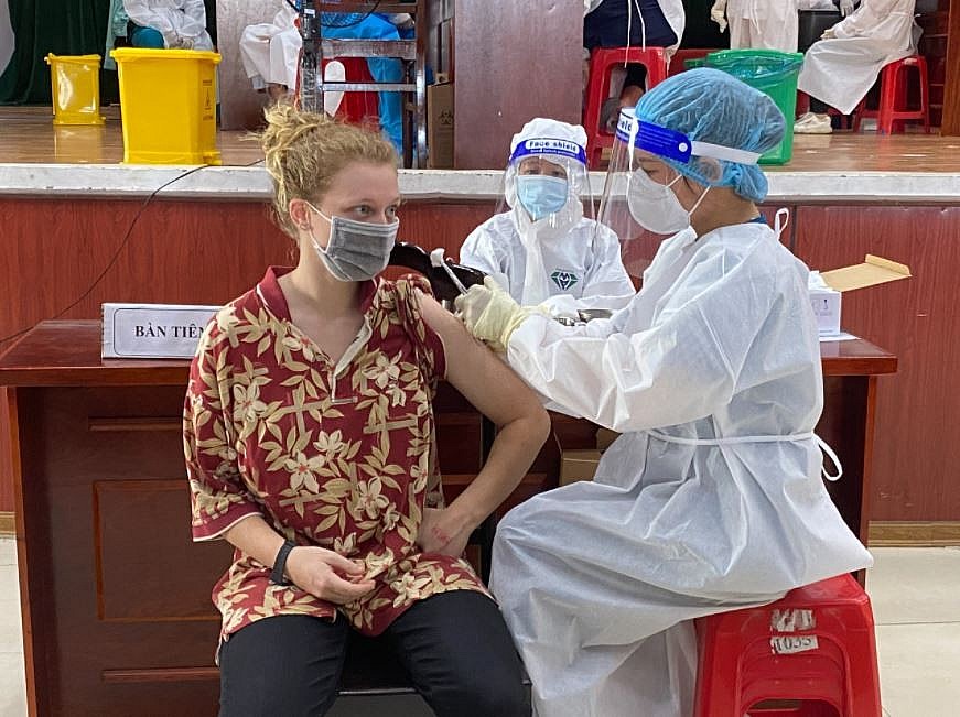 Vietnam Covid-19 Updates (September 26): Vietnam To Ease Social Distancing By September 30