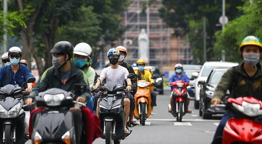 Vietnam Covid-19 Updates (October 5): 5,382 New Cases, HCMC Surpasses 400,000 Case Mark
