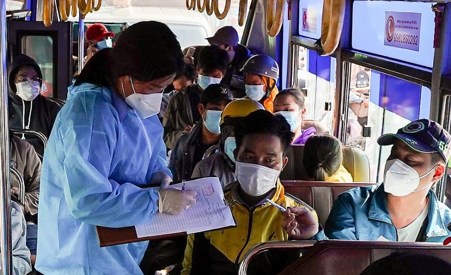 Vietnam Covid-19 Updates (October 5): 5,382 New Cases, HCMC Surpasses 400,000 Case Mark