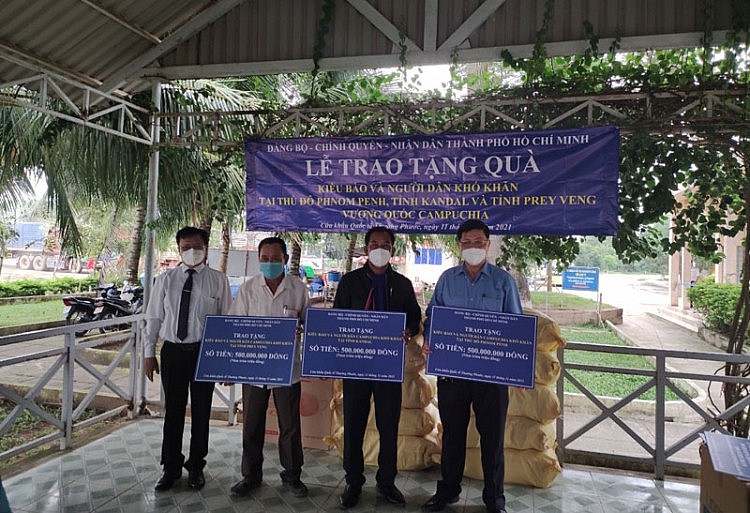 Vietnam Covid-19 Updates (Nov. 12): Cumulative Tally Surpasses One Million Case Mark