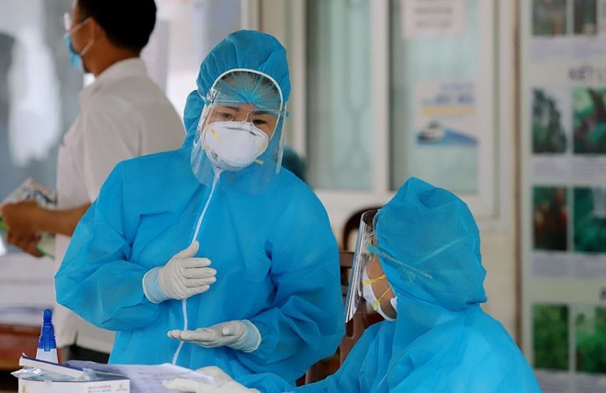 Vietnam Covid-19 Updates (Nov. 15): Hanoi Shortens Time Between Two AstraZeneca Jabs