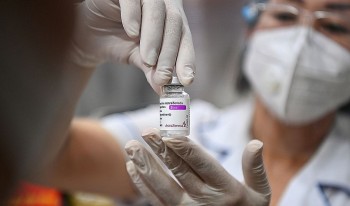 Vietnam Covid-19 Updates (Nov. 15): Hanoi Shortens Time Between Two AstraZeneca Jabs