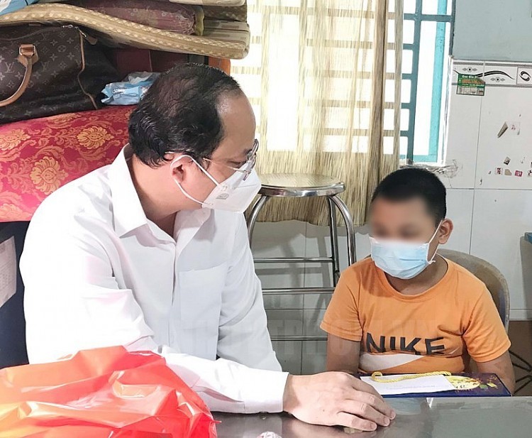 vietnam attempts to provide best care for over 2000 covid orphans nationwide