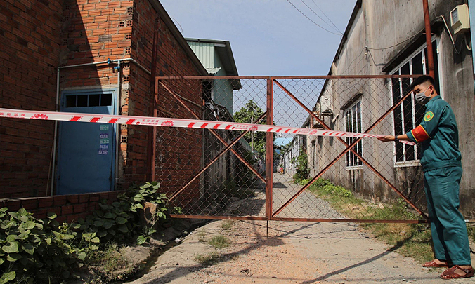 covid 19 updates dec 30 3 new cases 2 entered vietnam illegally