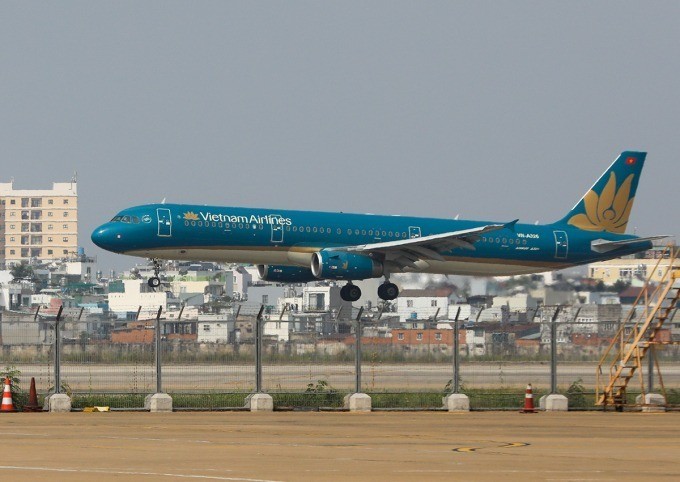 ministry of transport proposes to re open international flight routes from dec15