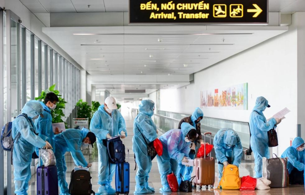 vietnam covid 19 updates dec 13 hanoi records close to 1000 new infections