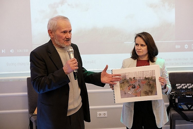 Vietnamese Community in St. Petersburg Pays Tribute to Russian Veterans