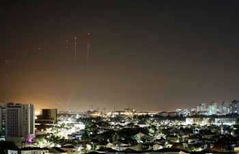 Vietnamese embassy staff in Israel report sleepless nights in 'rocket storm'