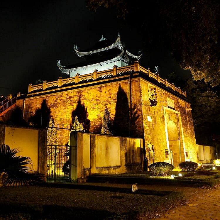 Central Sector of the Imperial Citadel of Thang Long - Hanoi © OUR PLACE The World Heritage Collection