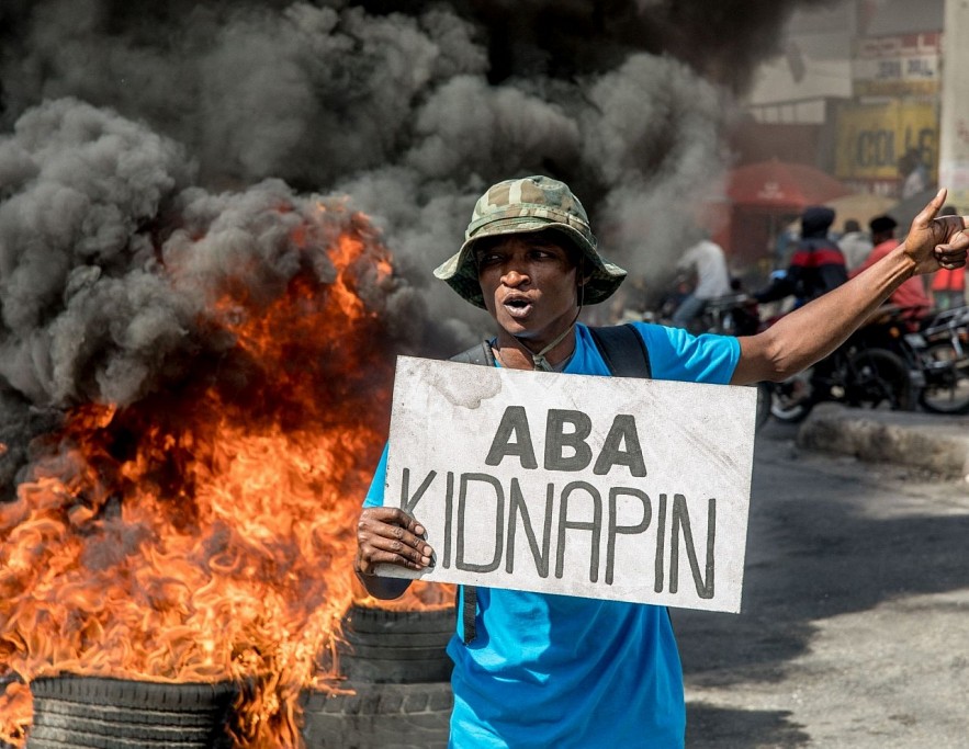 17 Missionaries Abducted by Local Gang Members in Haiti 17 Missionaries Abducted by Local Gang Members in Haiti