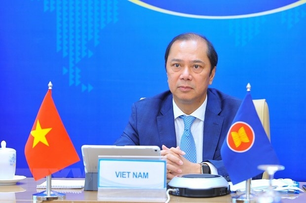 Consultation discusses ASEAN-China relations in current situation