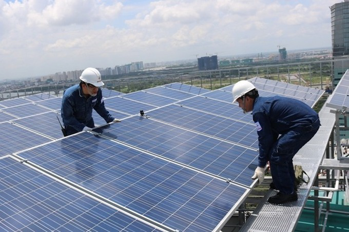 Billion-VND proposal to install solar panels in public buildings