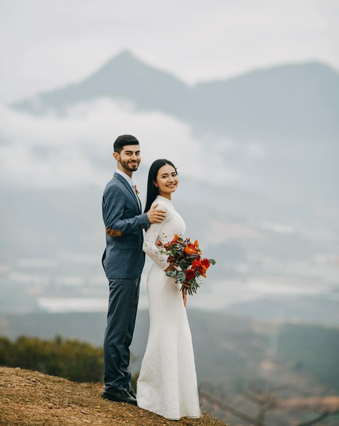 american defies covid proposes to girlfriend in ho chi minh city