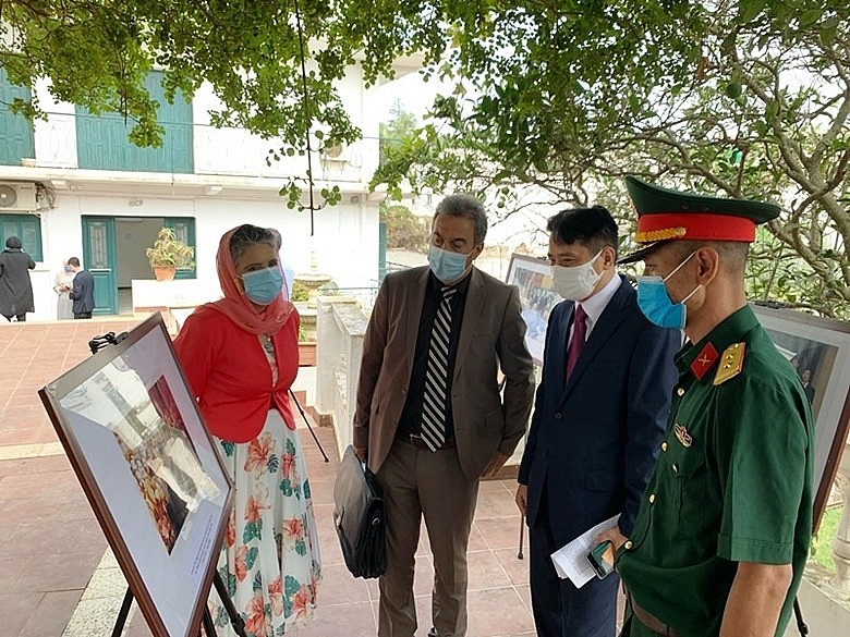 Exhibition Celebrating General Vo Nguyen Giap’s 110th Birthday Held in Algeria