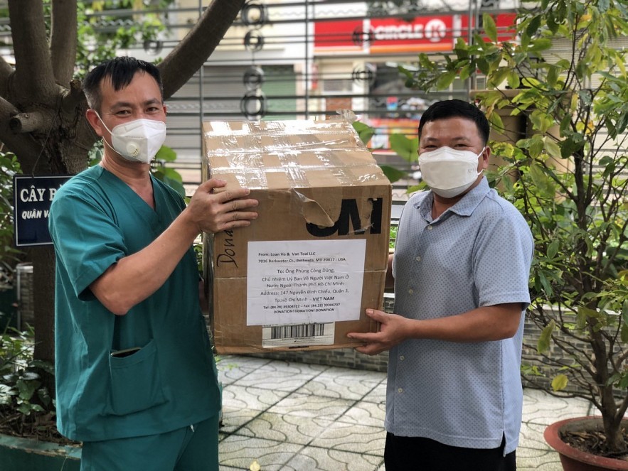 Vietnamese Communities in Europe, USA Support Covid Fight in HCMC