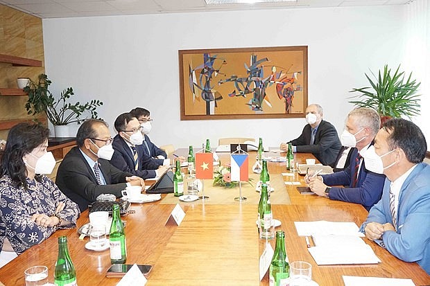 Vietnamese in North Morava Contributes to Czech – Vietnam Relationship