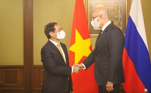 vietnam accelerates covid 19 vaccine technology transfer with russia