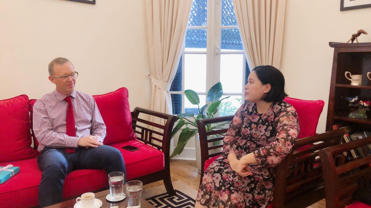 Doctor Tackling Infant Mortality Applauded by British Ambassador
