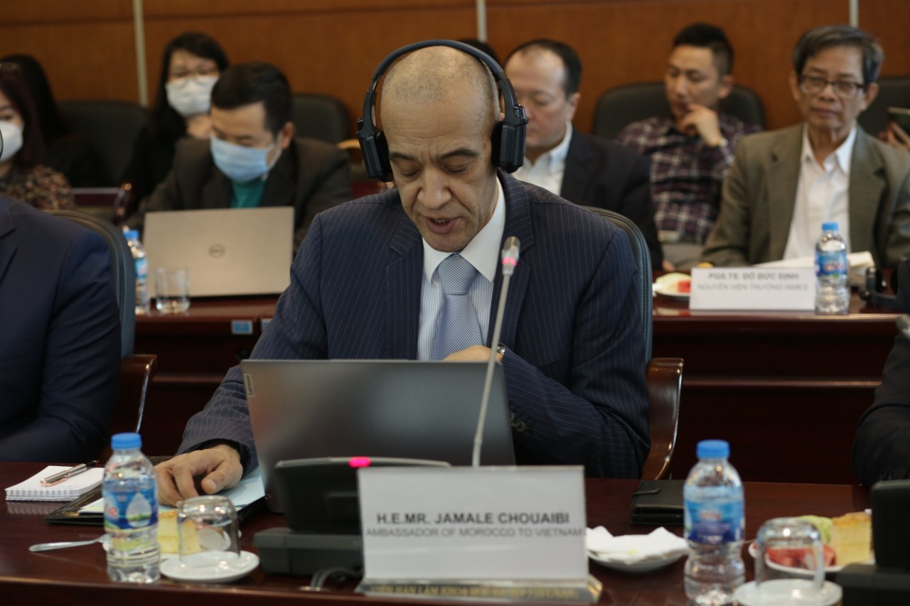 Vietnam, African, Middle Eastern Countries Turn Challenges into Opportunities