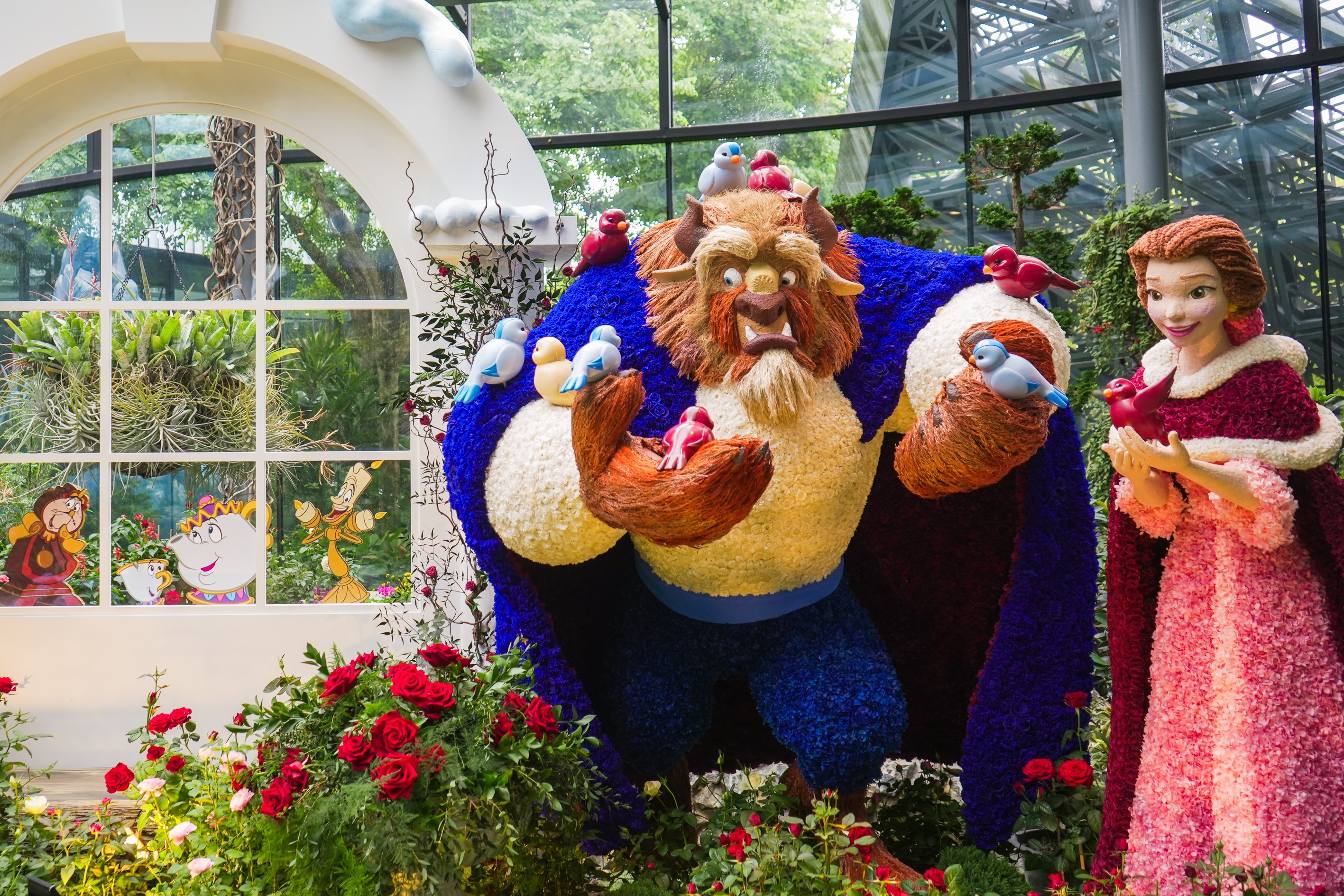 Disney Garden of Wonder blooms to life again at Singapore’s Gardens by the Bay with all-new character topiaries