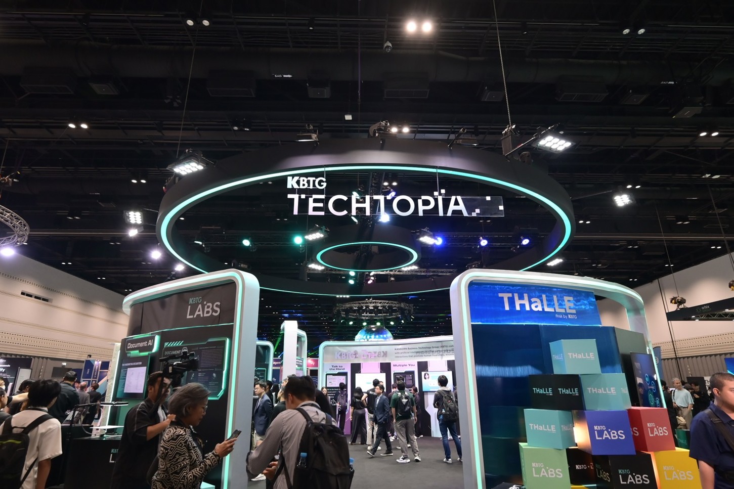 KBTG Techtopia: At World’s Beginning opens the window into the future of humanity, reaffirming that humans and AI, when combined, are the beacon of the new era