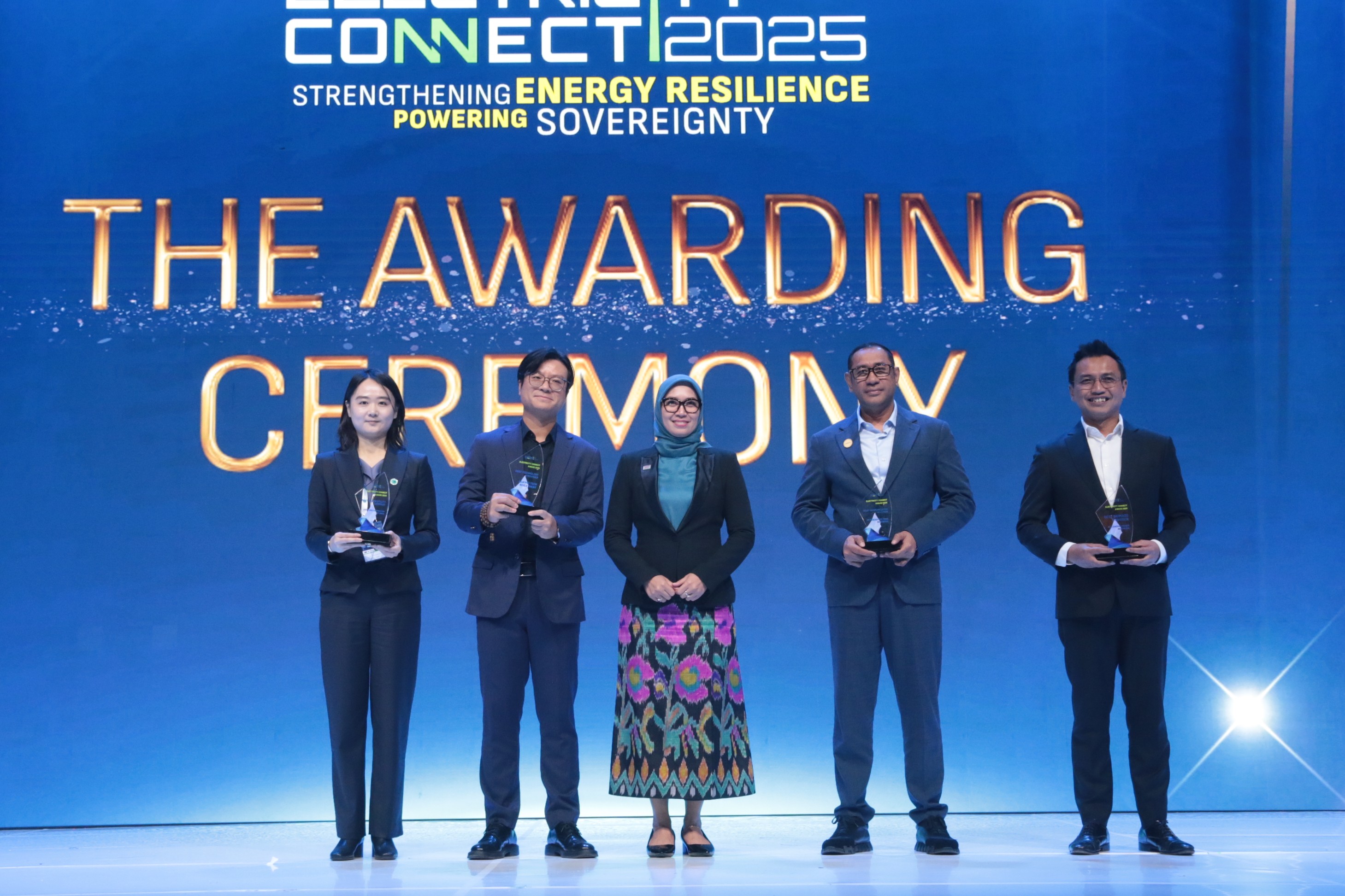 Electricity Connect 2025 | Huawei Wins "Best Technology Provider" Award
