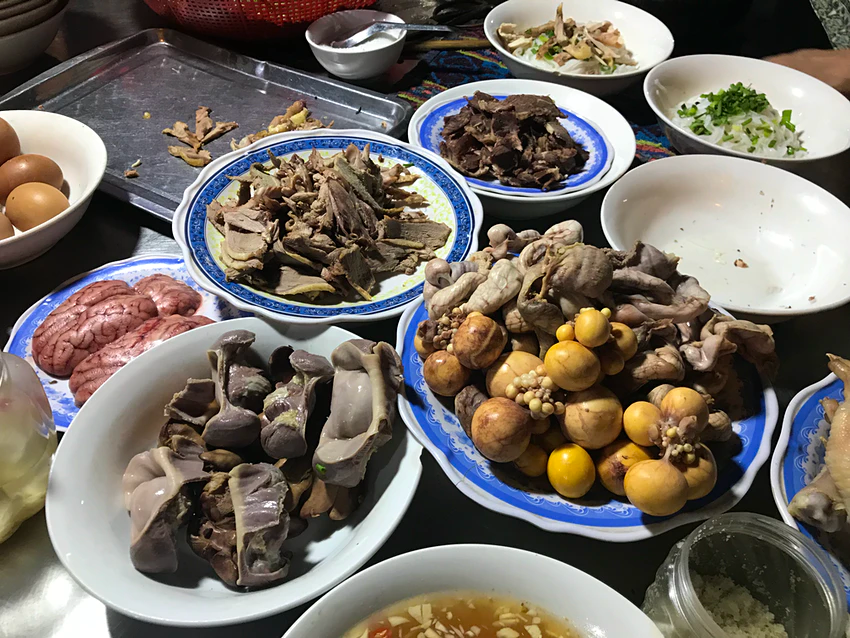 7 unusual vietnamese food dishes amazing tourists