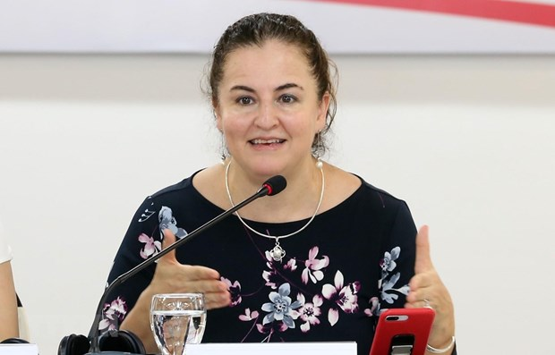 1208-elisa-fernandez-saenz