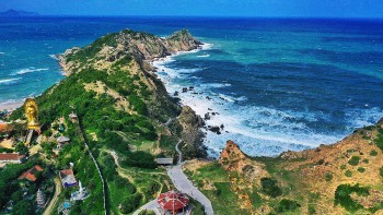 Full Guide To Quy Nhon Beach