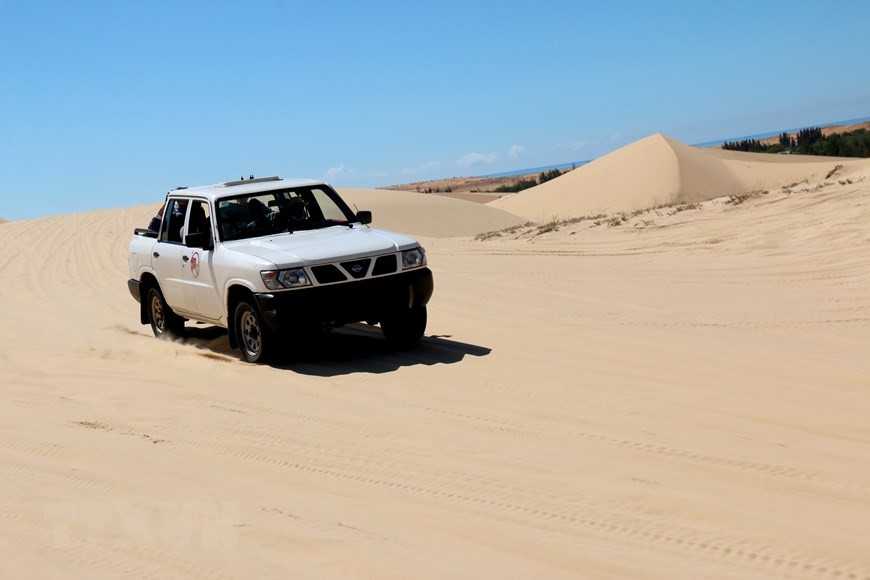 Driving on terrain vehicles is one of the best activities here. Photo: Nguyen Thanh/ TTVXN 