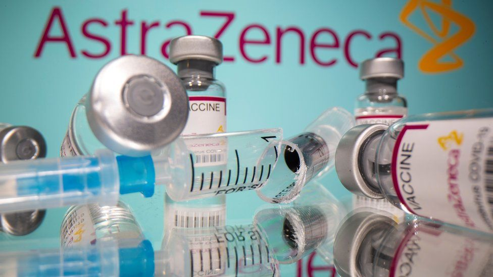 astrazeneca covid 19 vaccine 30 blood clots found in uk 7 people died