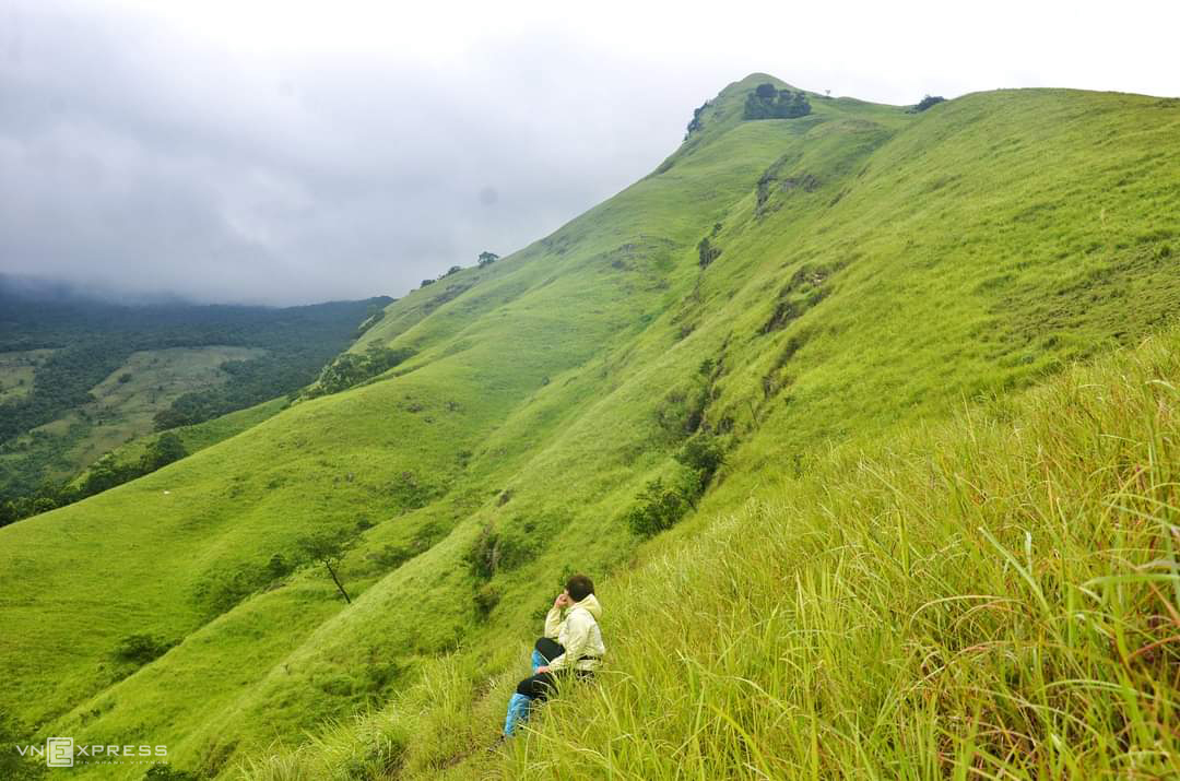 Phia Po Peak - a trekking journey to the "roof" of Lang Son
