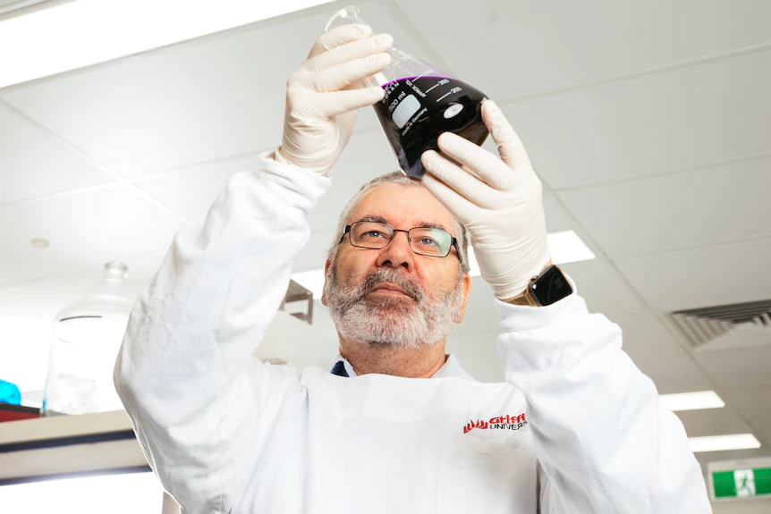 australia worlds first antiviral treatments using nanoparticle to target covid 19 virus
