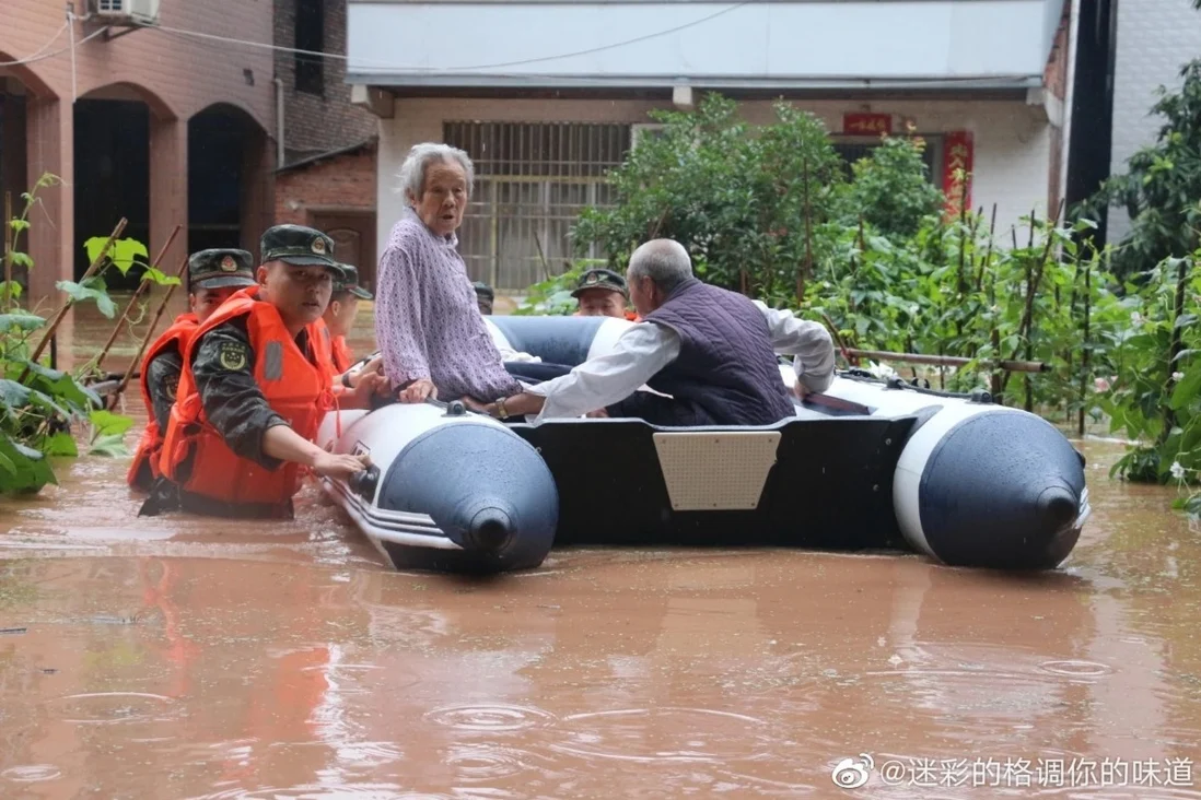 Thousands Of People Evacuated From Floods and Heavy Rains In Southwest China